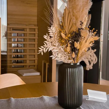 Twin Premium Aparthotel *