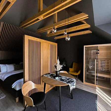 Twin Premium Aparthotel Tihany