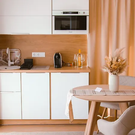 Twin Premium Aparthotel *