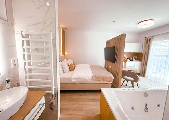 Apartmanhotel Twin Premium 4*