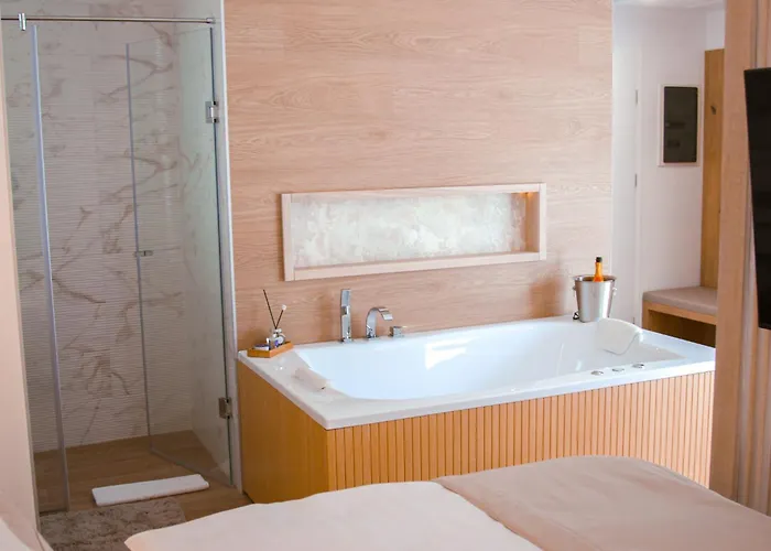 Twin Premium Apartmanhotel Tihany